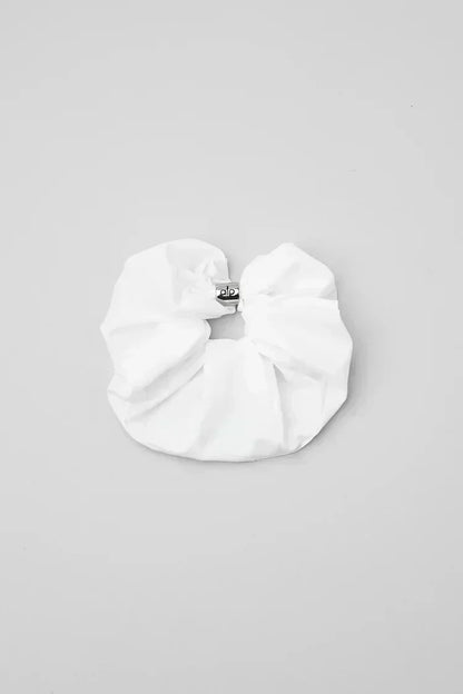 Bead It oversized scrunchie wit