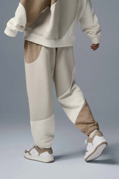 Set van sweater en sportbroek