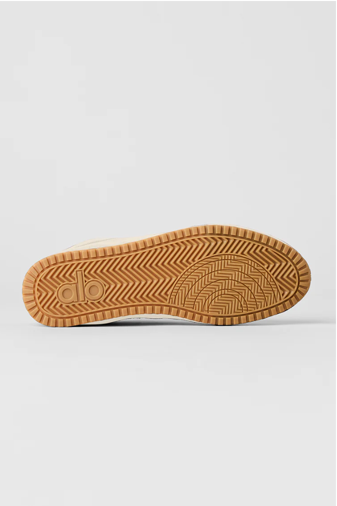 Sunset sneaker